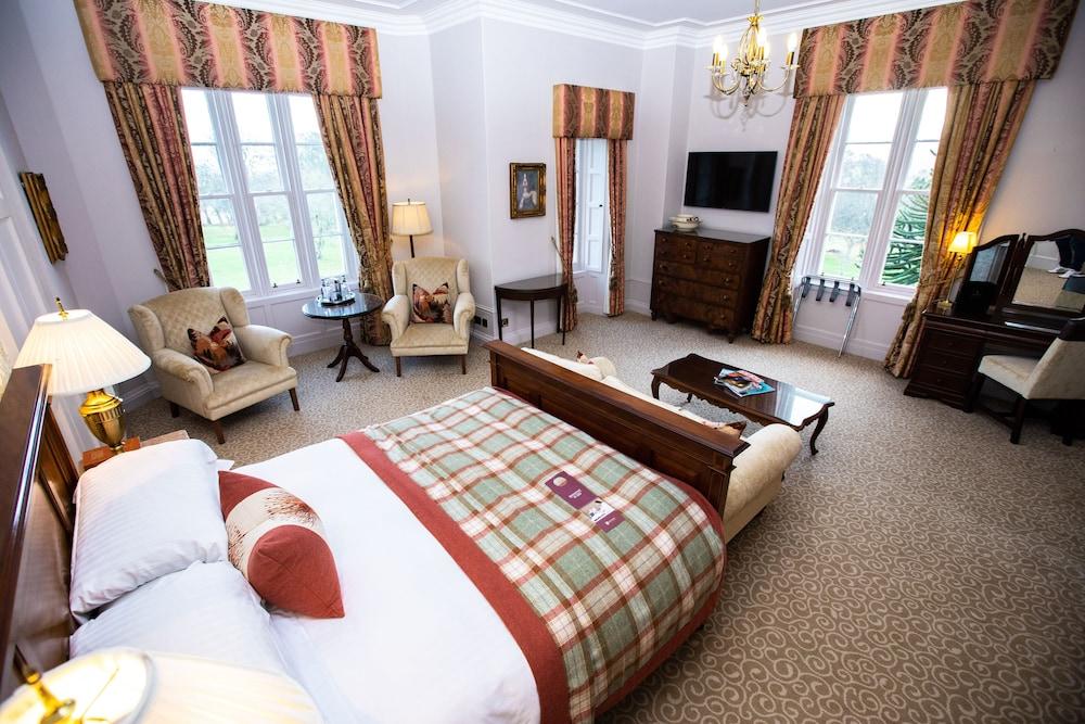 Affittacamere Macdonald Pittodrie House Chapel of Garioch Esterno foto
